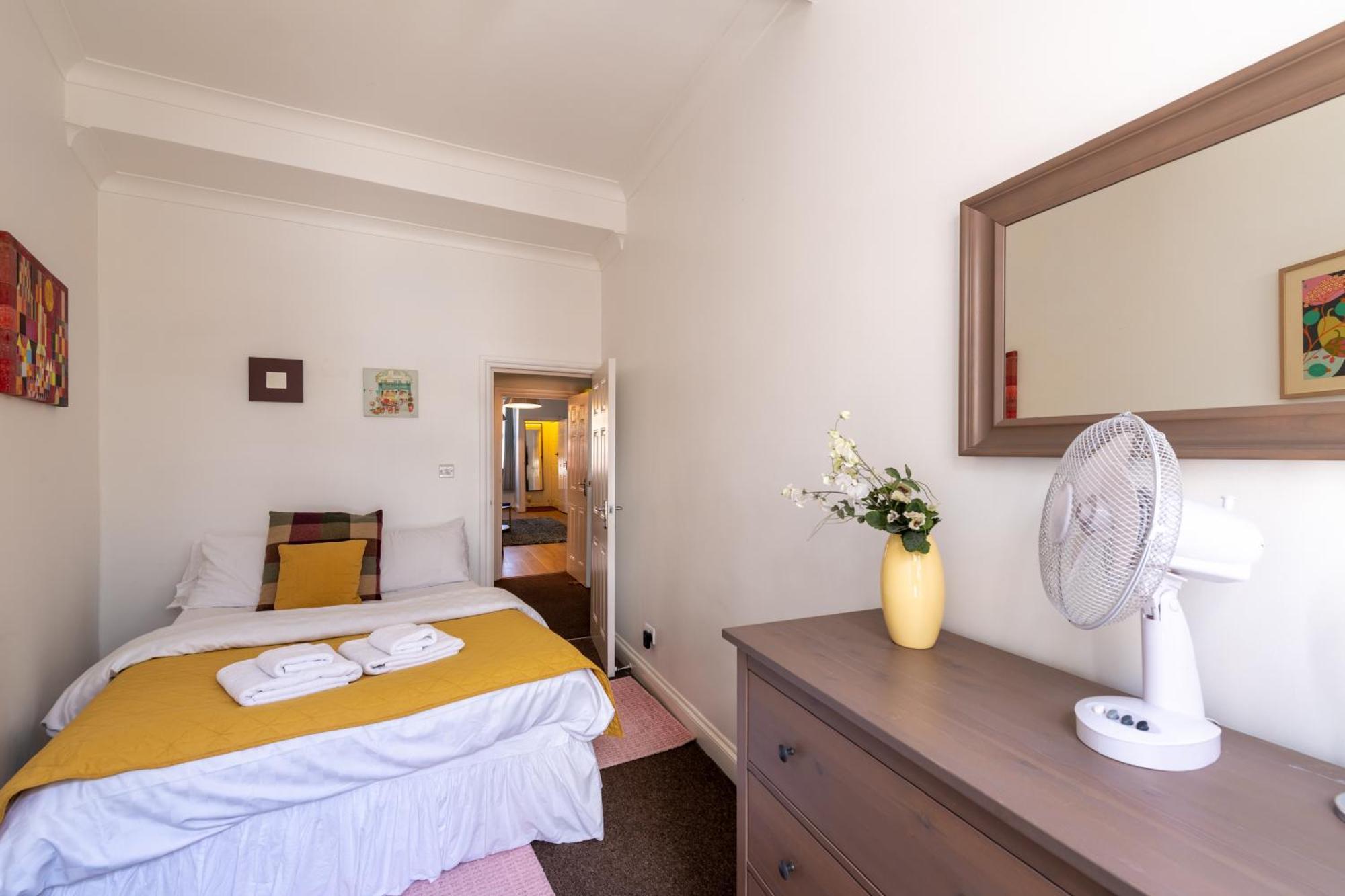 Spacious Comfy 2Br Flat London Exterior photo